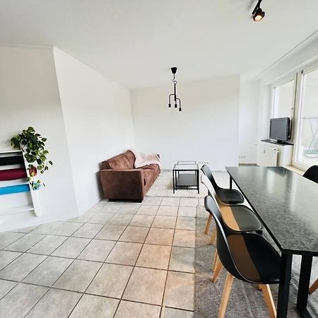 Zentrales Grosszuegiges Apartment Mit Dachterrasse! Bochum Kültér fotó